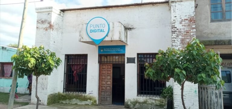 Sergio Bautista: »en La Esperanza inauguraron un punto digital que nunca tuvo internet»