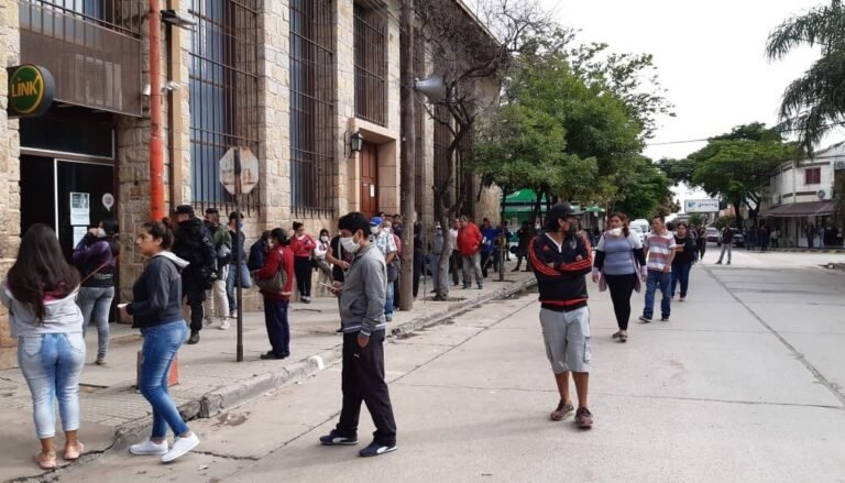 En marzo una familia tipo necesitó más de $57.000 para no ser pobre en Jujuy