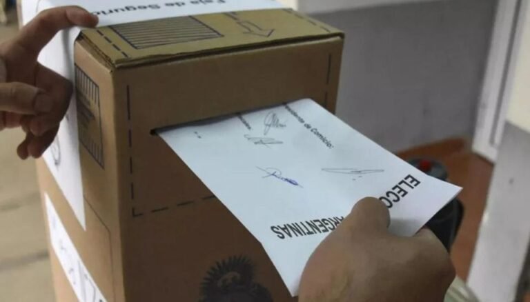 Vacunarán a las autoridades de mesa de las elecciones legislativas en Jujuy