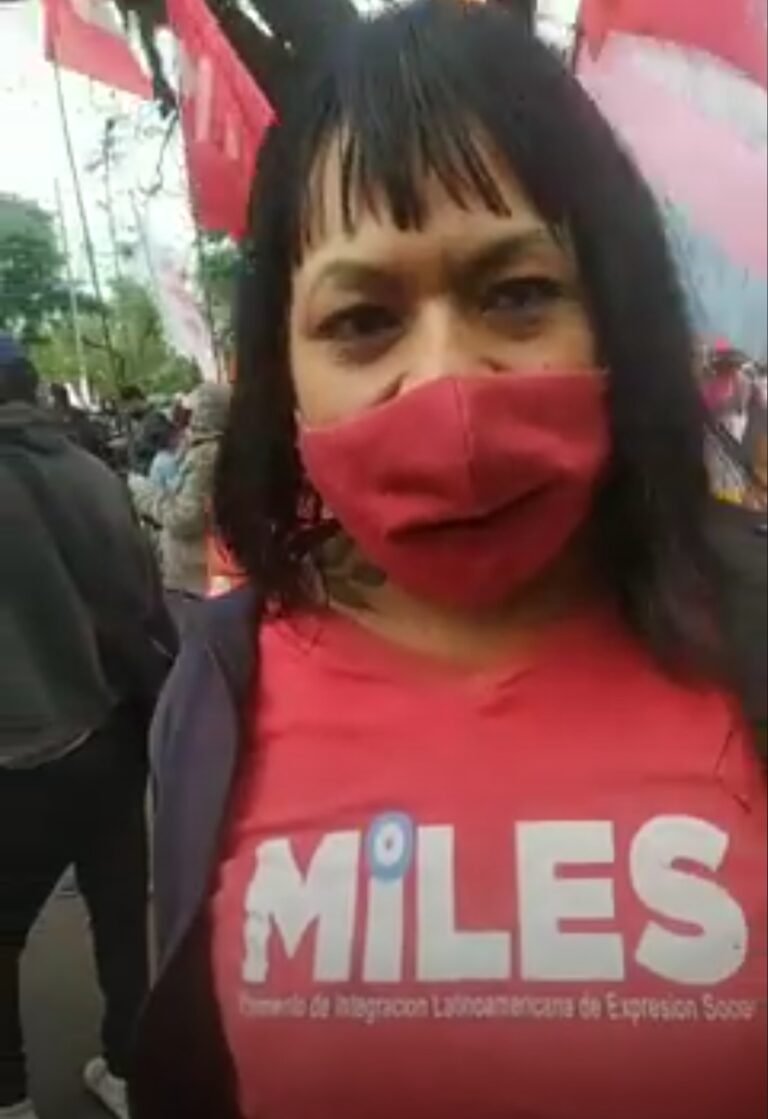 Representantes de la Organización MILES estuvieron en la protesta frente a la Legislatura