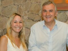 La esposa de Gerardo Morales, Tulia Snopek, asumiría a fin de mes como directora suplente de YPF