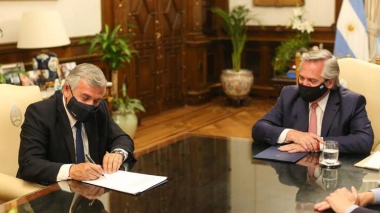 Jujuy inició gestiones con China para comprar 1 millón de vacunas contra el coronavirus