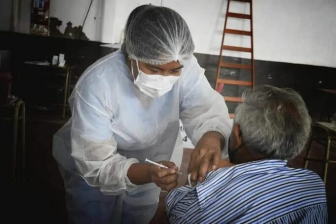 vacuna-interior-avanza-696x464