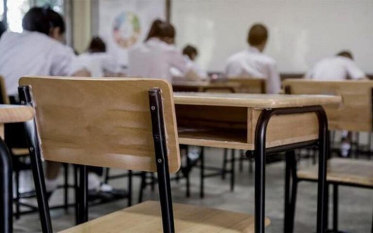 Preocupación en los docentes: «La presencialidad la calificamos como asesina»