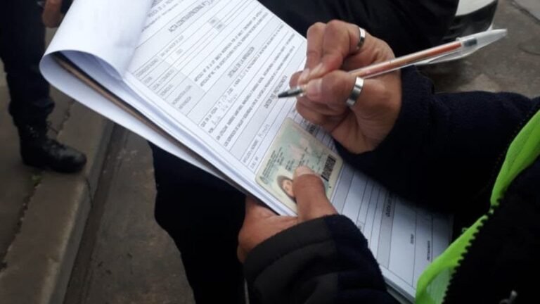 Comenzaron a multar a los jujeños que no usan correctamente el barbijo