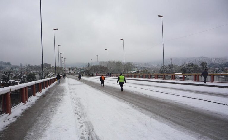 Anticipan que el sábado nevará en la capital jujeña y alrededores