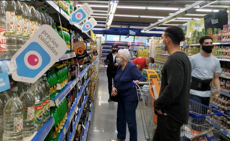 El gobierno renueva desde hoy el programa Precios Cuidados