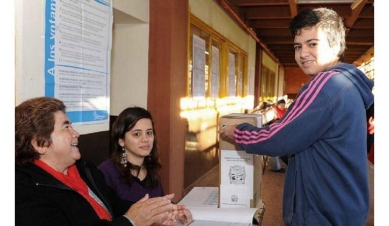 Voto joven en Jujuy: 18.707 jóvenes de 16 y 17 años podrán votar este año