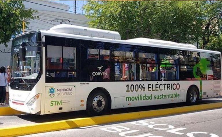 Jujuy avanza en el proyecto para reconvertir los colectivos tradicionales en eléctricos
