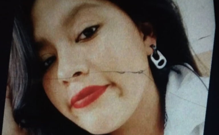 Buscan a una adolescente de 14 años que está desaparecida desde el miércoles