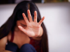 San Pedro: una niña le contó a su maestra que su padrastro la tocaba