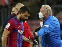 De los memes y el hashtag «Fuerza Kun» a la desmentida del Barcelona