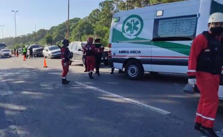 Choque en cadena en Ruta 66: trabajaron ocho móviles del Same y seis personas fueron trasladadas al Pablo Soria