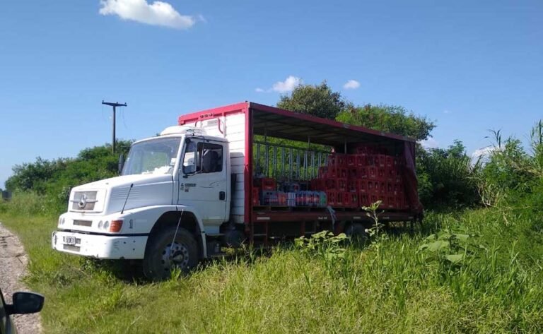 San Pedro: Delincuentes armados asaltaron un camión repartidor y se llevaron 400 mil pesos