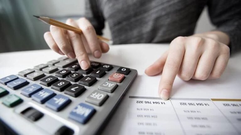 Empleados pagarán Impuesto a las Ganancias desde salarios de $226.000 en 2022