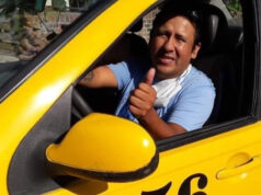 Un taxista jujeño viajó a la casa de una pasajera para devolverle el celular que extravió