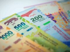 El peso argentino fue la segunda moneda más devaluada del mundo en 2021