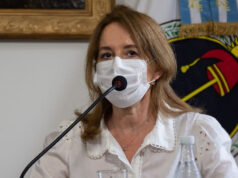 “No van a estar pasando curso por curso debiendo millones de materias”