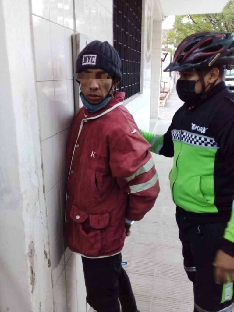 San Pedro: Robó en una tienda de calzados y fue detenido