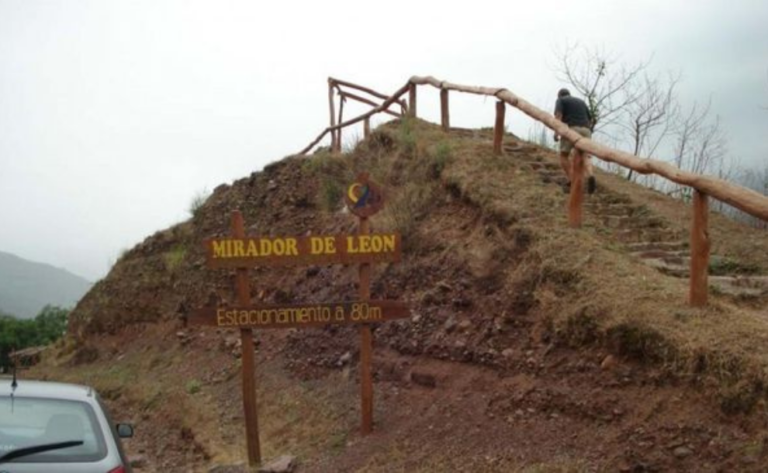 Cerraron el mirador de León tras la caída de dos turistas