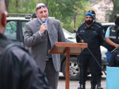 “La Policía no puede darse el lujo de trabajar en horario administrativo”, señaló el Secretario de Seguridad