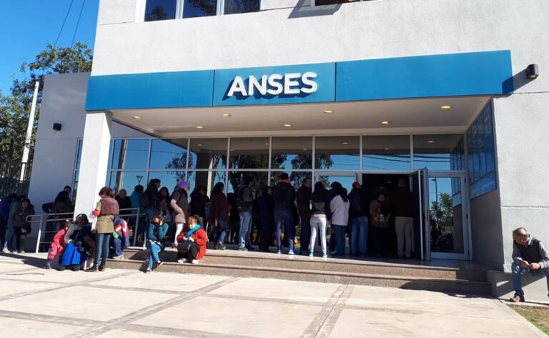 Estiman que más de 190 mil jujeños accederán al bono de Refuerzo de Ingresos