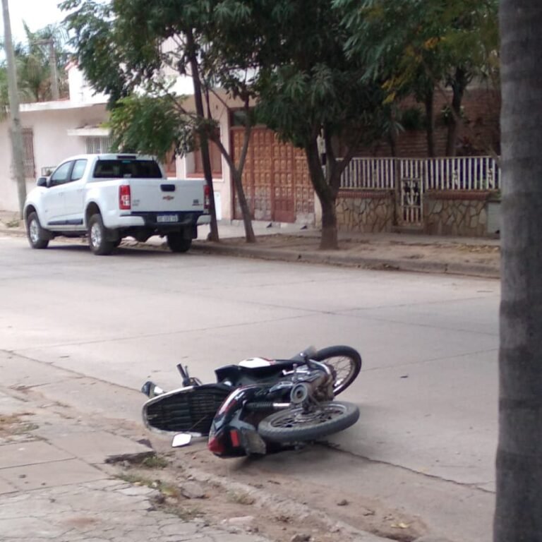 San Pedro: un joven perdió la vida tras derrapar con su motocicleta