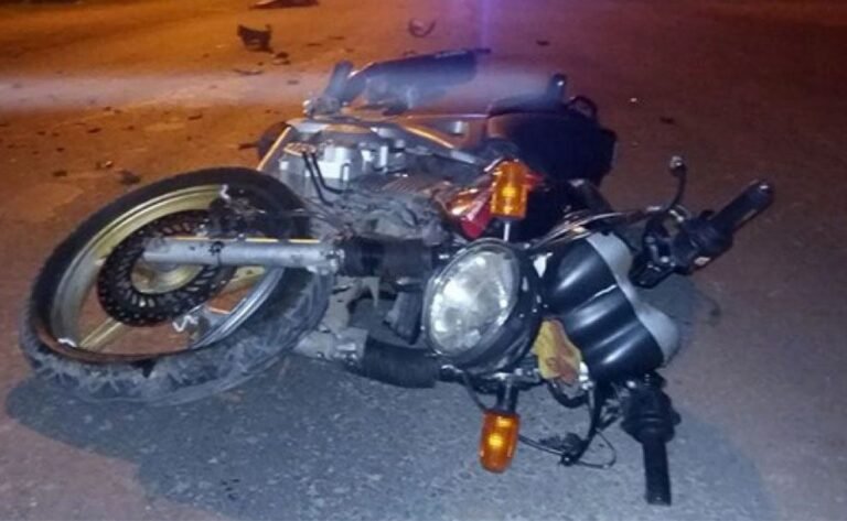 Motociclista murió tras chocar contra un camión cañero cerca de El Piquete