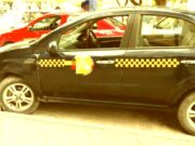 San Pedro: un remisero obligó a una estudiante a bajar del auto por tener Boleto Estudiantil