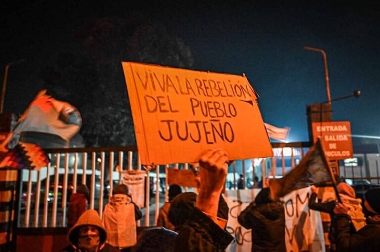 Escracharon a Gerardo Morales en Mar del Plata